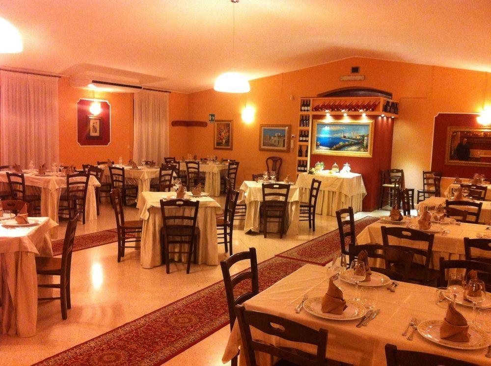 B&B Villa Calendano Corato Exteriör bild